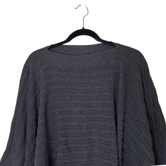 Lululemon Forward Flow Poncho- Heathered Black- One Size - Picture 5 of 12